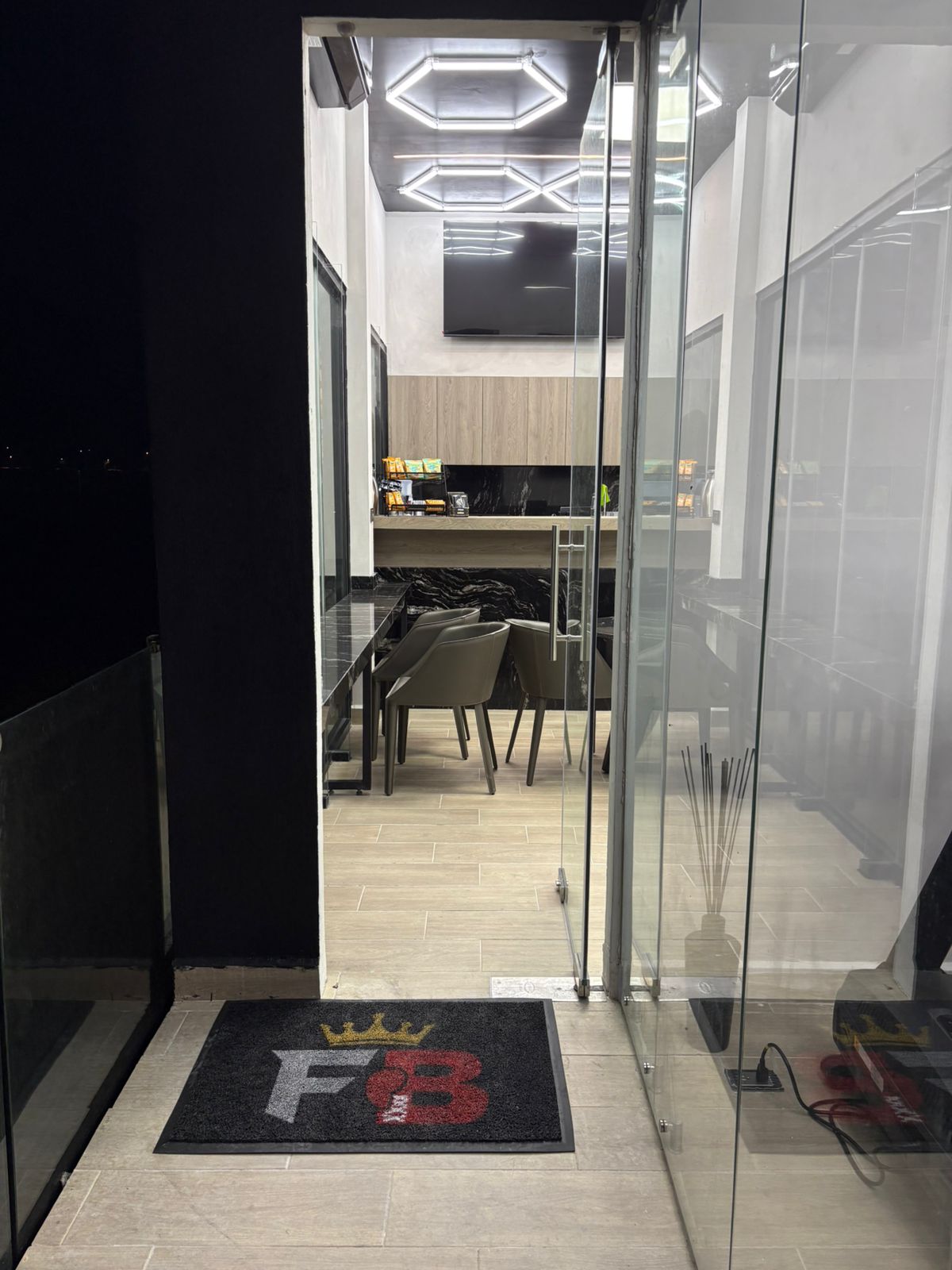 Comedor FINBOX